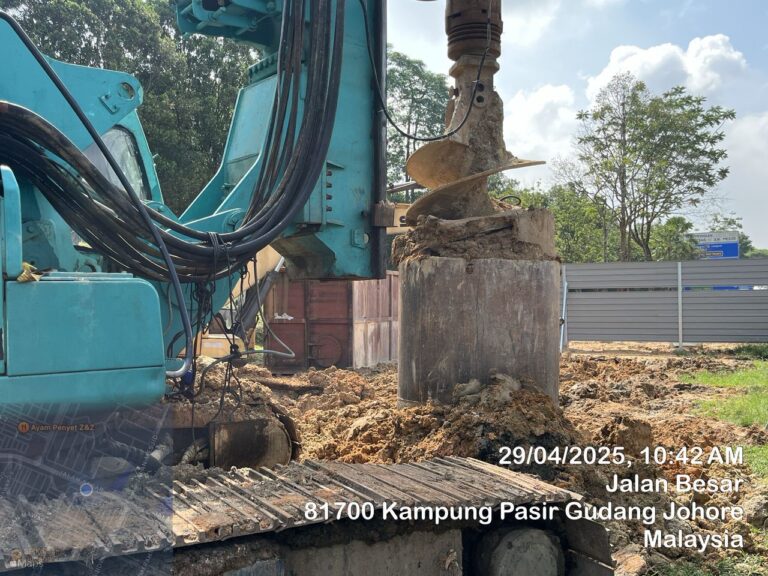 WhatsApp Image 2025-10-08 at 17.16.01 (1)